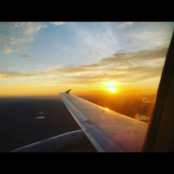 Meet your Posher, Kayla - Picture 1 of 1